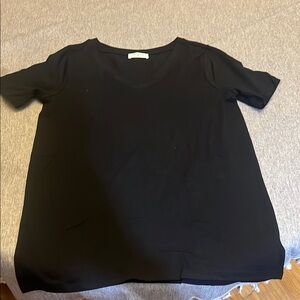 Zenana Outfitters Black Boxy Short Sleeve Tee